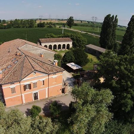 Agriturismo Corte Ponte Dei Tedeschi Affittacamere Ostiglia Esterno foto